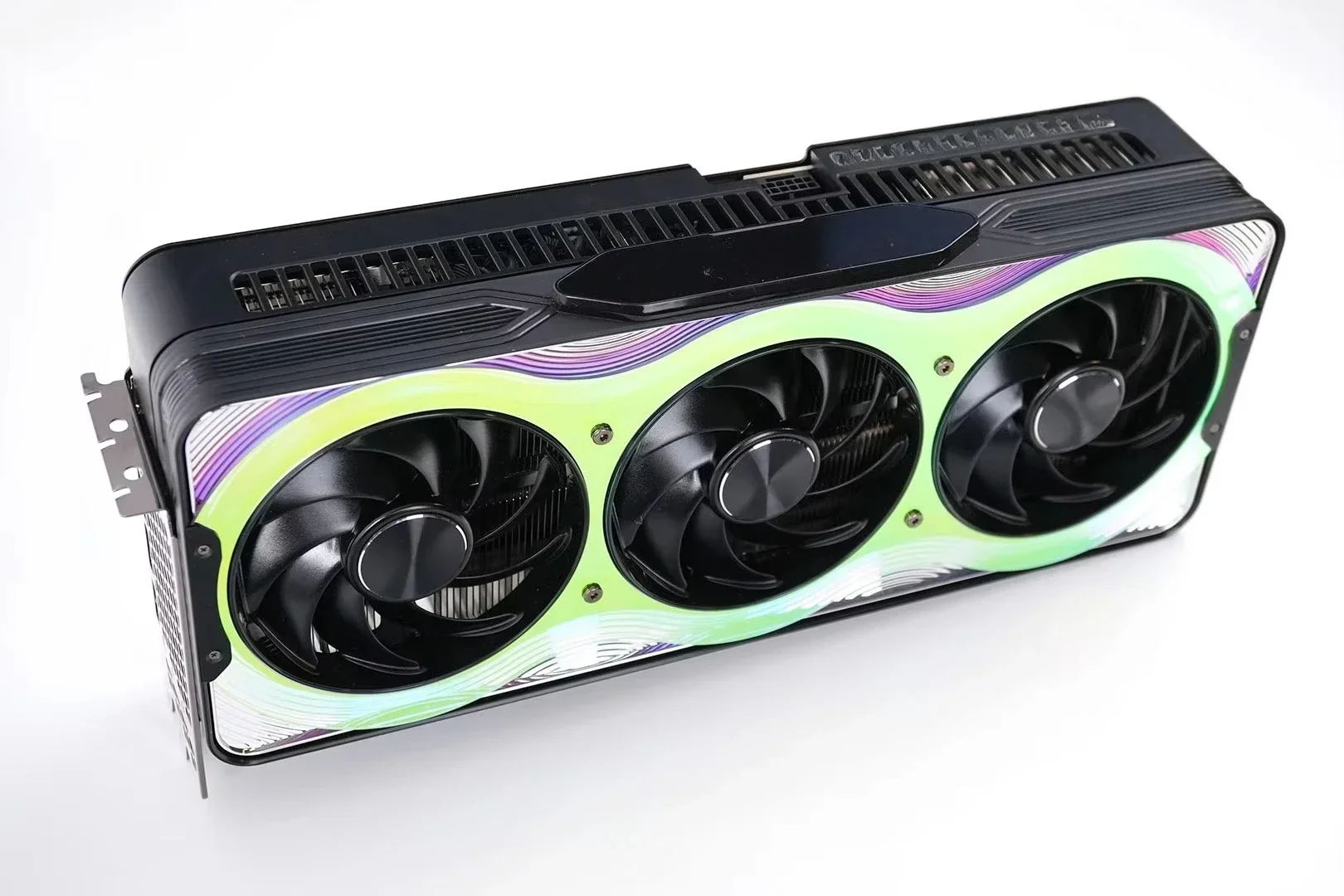 Rtx 5090 32Gb - Palit GeForce RTX 5090 GameRock Ekran